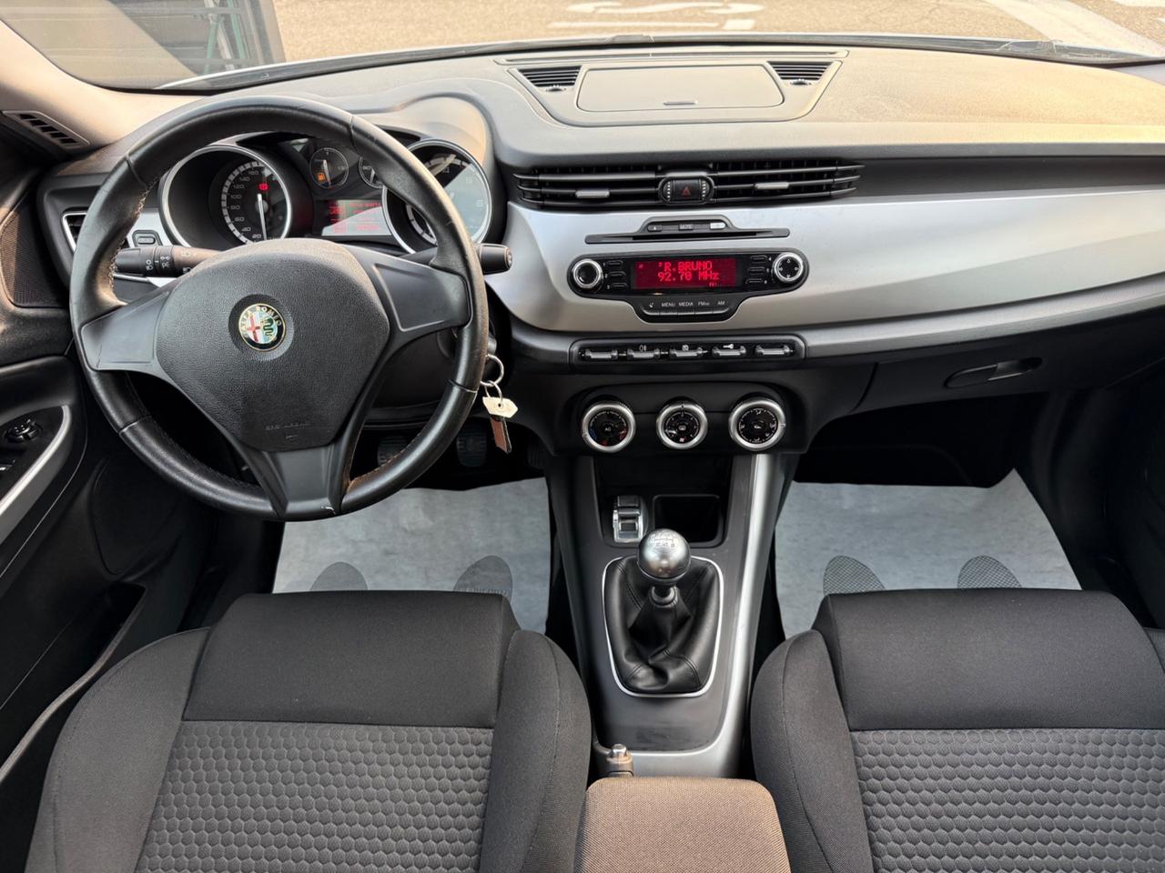 Alfa Romeo Giulietta 1.6 JTDm-2 105 CV Distinctive