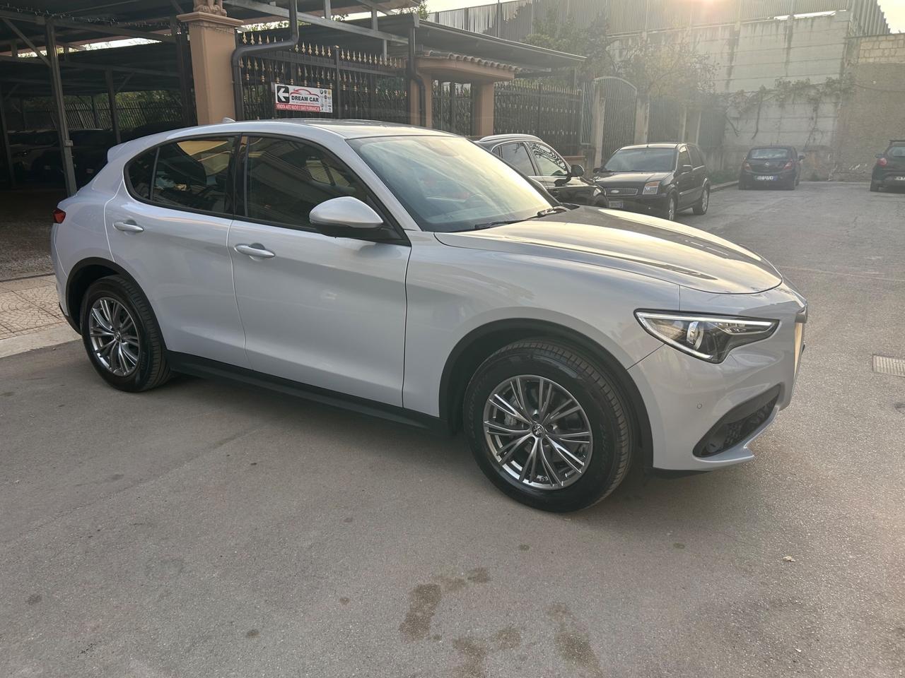 Alfa Romeo Stelvio 2.2 Turbodiesel 190 CV AT8 Q4 Executive