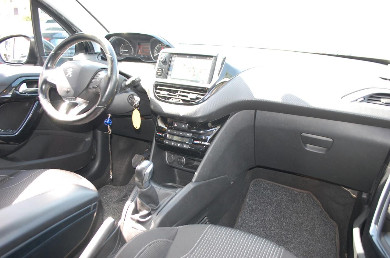 Peugeot 208 5p 1.2 puretech Allure Gpl 82CV Uff Italy Navi USB