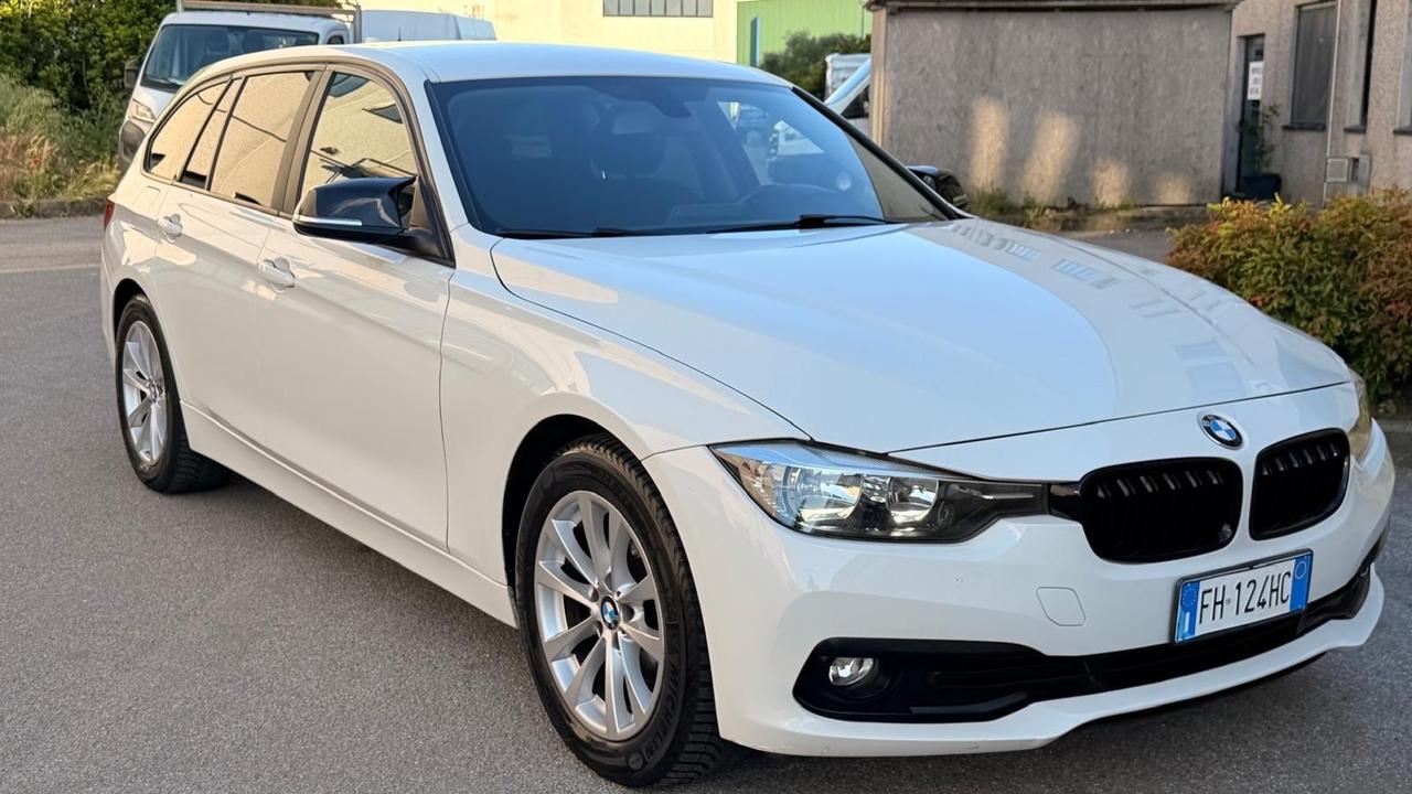 Bmw 320 320d xDrive Touring Sport