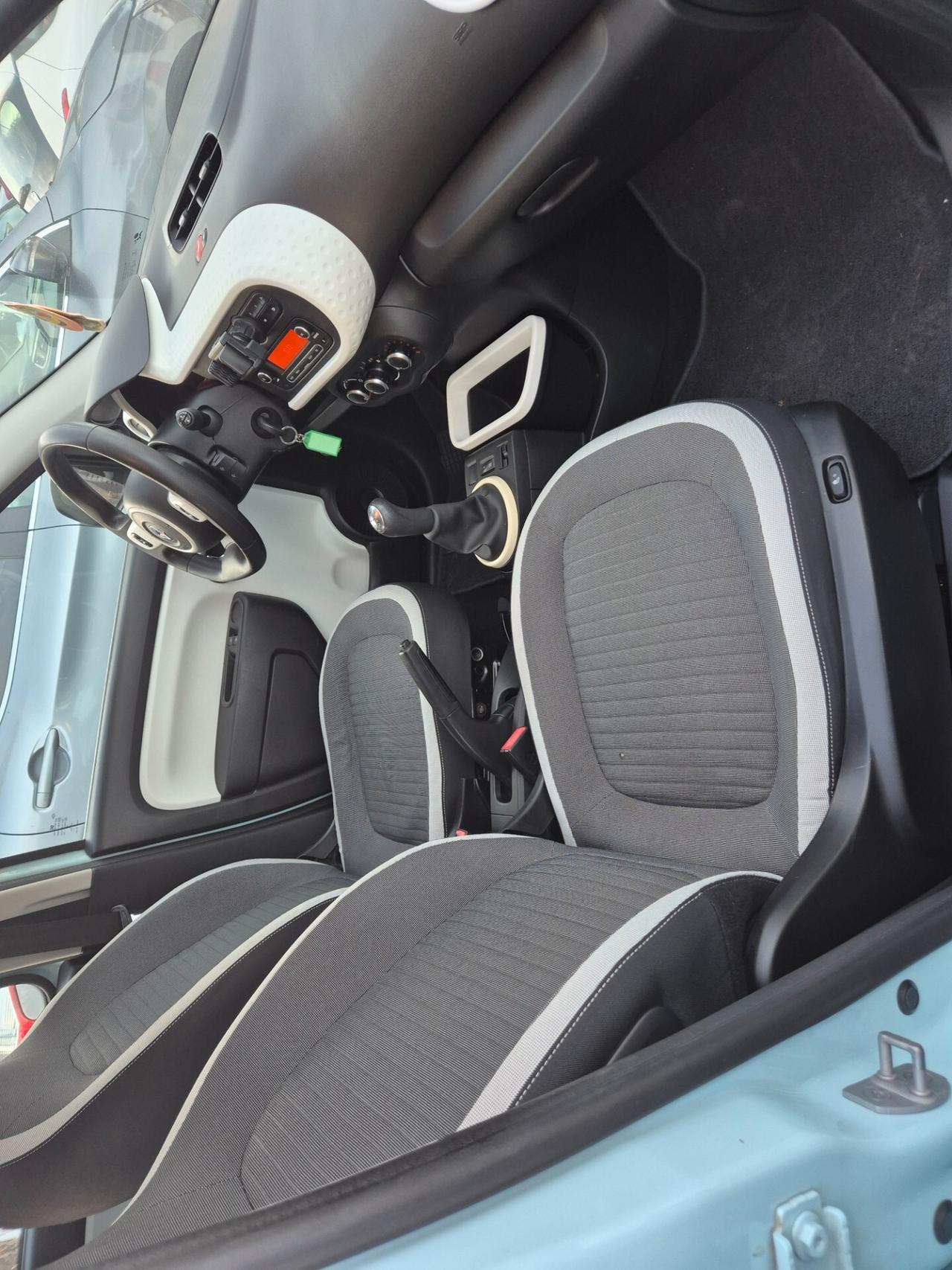 Renault Twingo TCe 90 CV EDC Openair