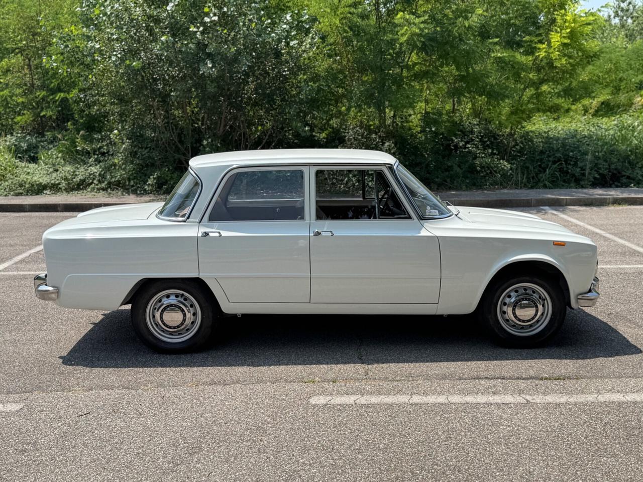 Alfa Romeo Giulia 1300 TI