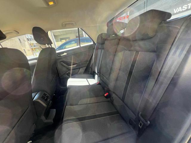 VOLKSWAGEN T-Roc 2.0 TDI SCR R-Line