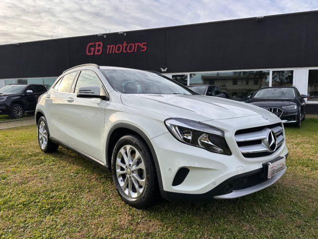 MERCEDES-BENZ GLA 180 d Executive UNIPRO - PDC - BT - CLIMA - 17