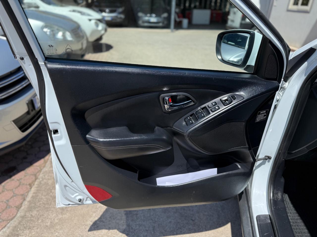 Hyundai iX35 2.0 CRDi 4WD Comfort KM CERTIF.