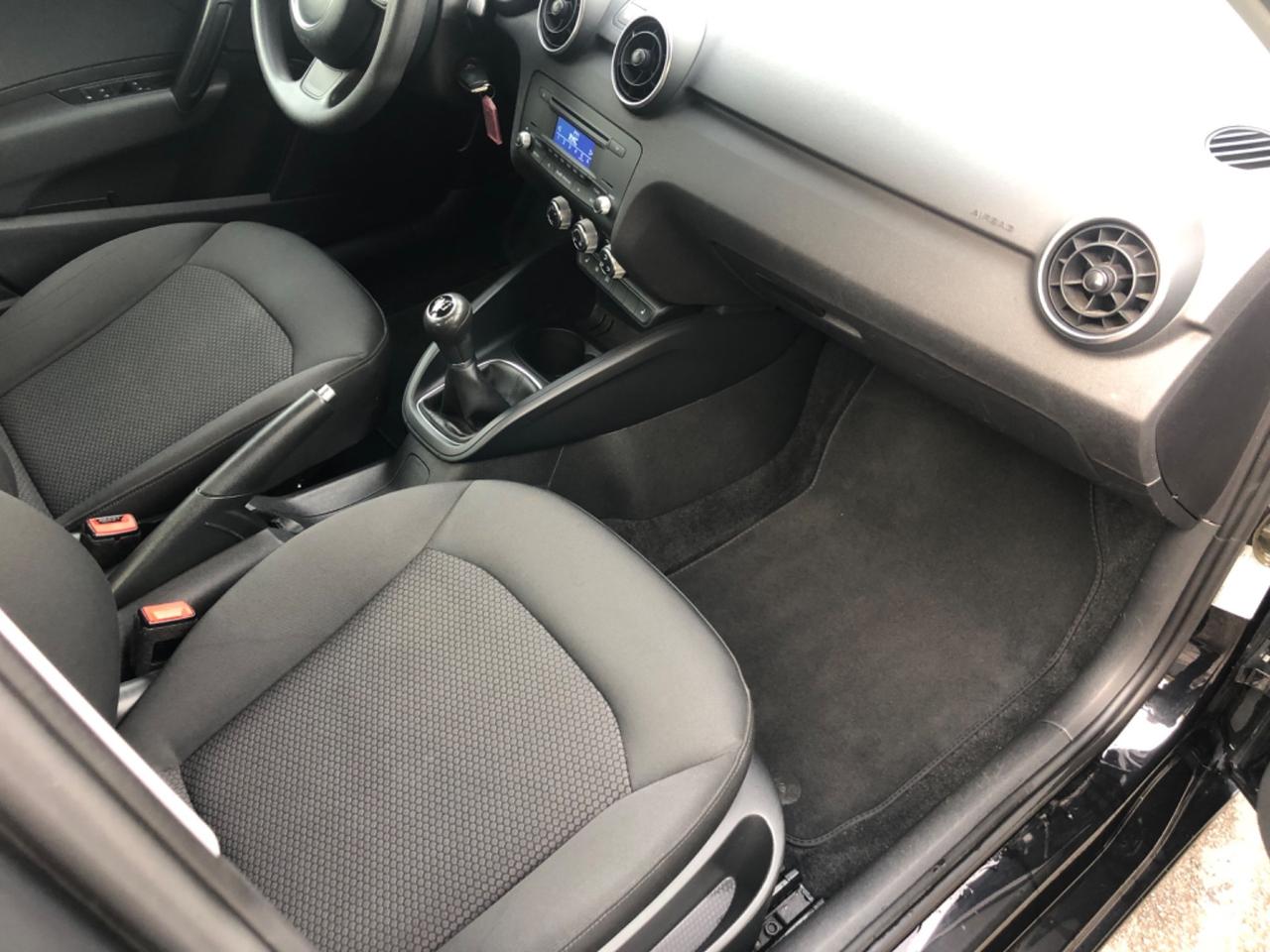 Audi A1 SPB 1.6 Tdi 90cv NEOPATENTATI