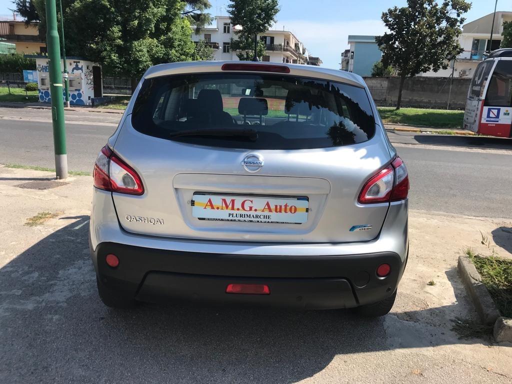 Nissan Qashqai 1.5 dCi DPF Tekna 110 CV 81 KW pari al nuovo
