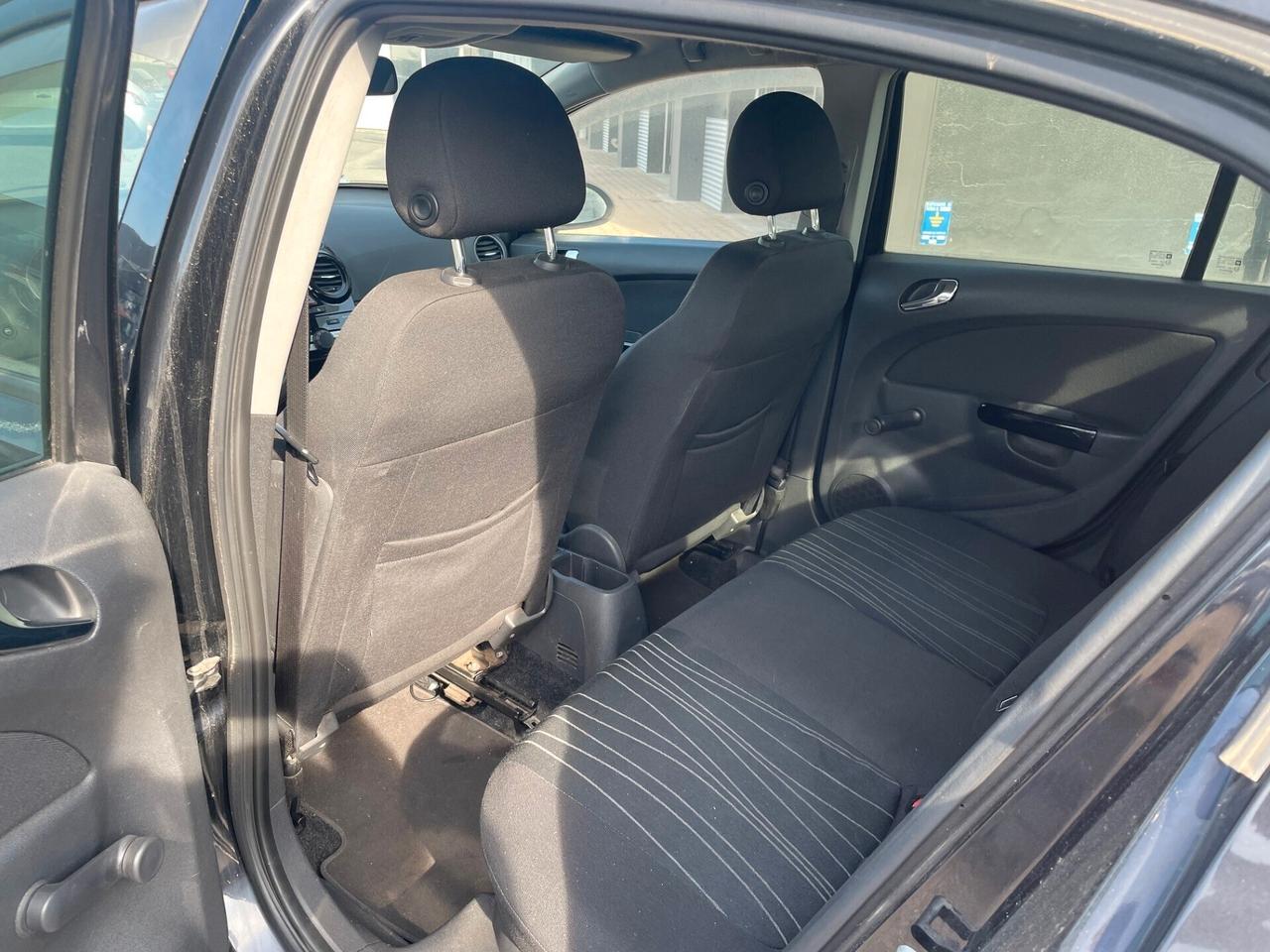 Opel Corsa 1.2 80CV 5 porte GPL-TECH Club