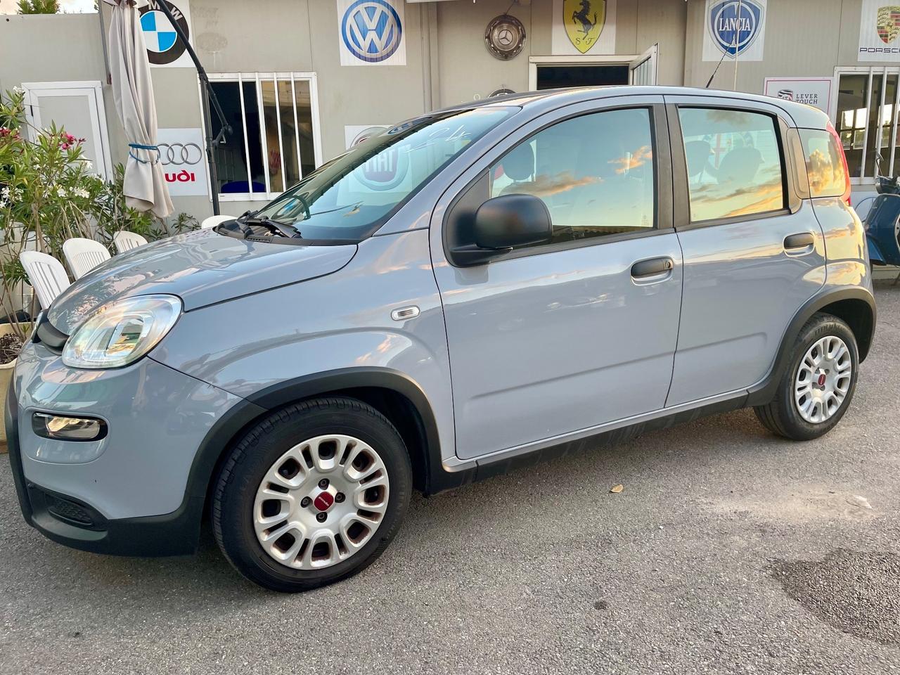 Fiat Panda 1.0 FireFly S&S Hybrid Red