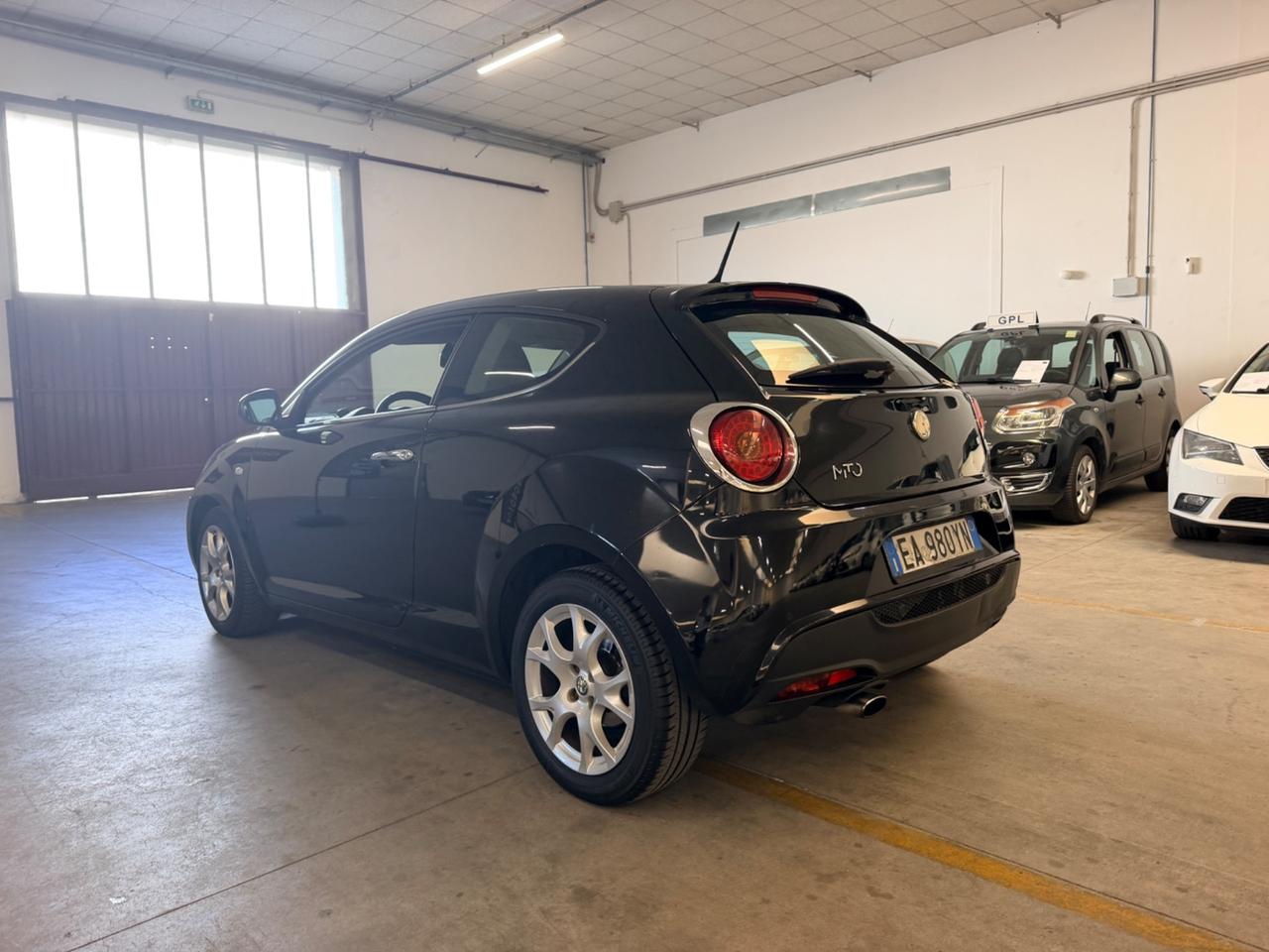Alfa Romeo MiTo 1.3 JTDm-2 95 CV S&S Distinctive Sport Pack