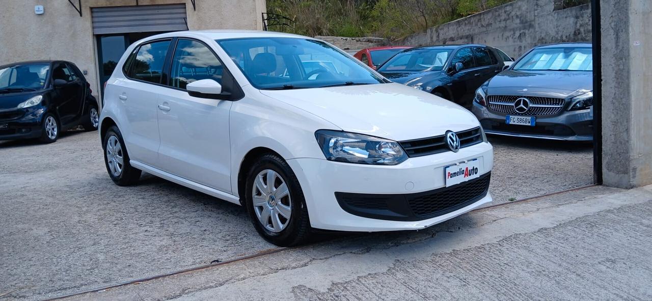 Volkswagen Polo 1.2 Trendline - 2010