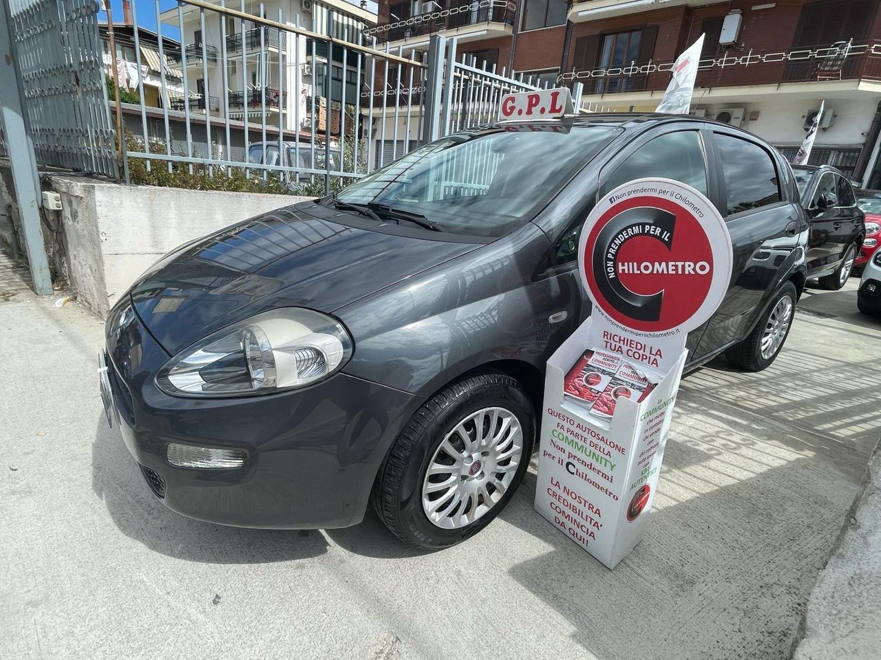 Fiat Punto 1.4 8V 5 porte Easypower Street