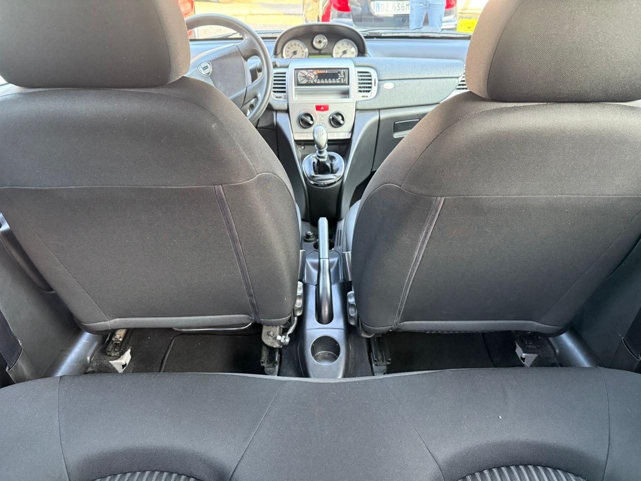 Lancia Ypsilon 1.2 Versus