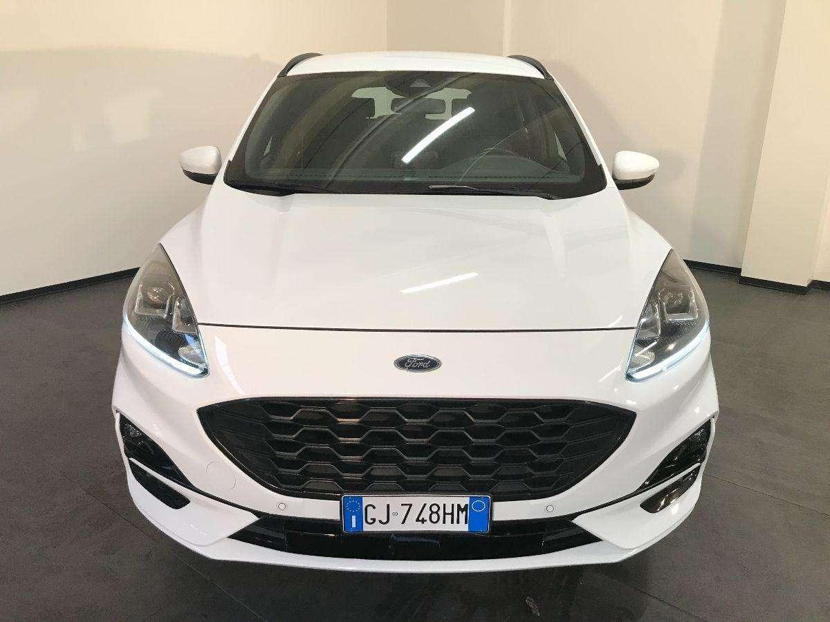 Ford Kuga 1.5 TDCI 120 CV S&S 2WD P. ST-Line