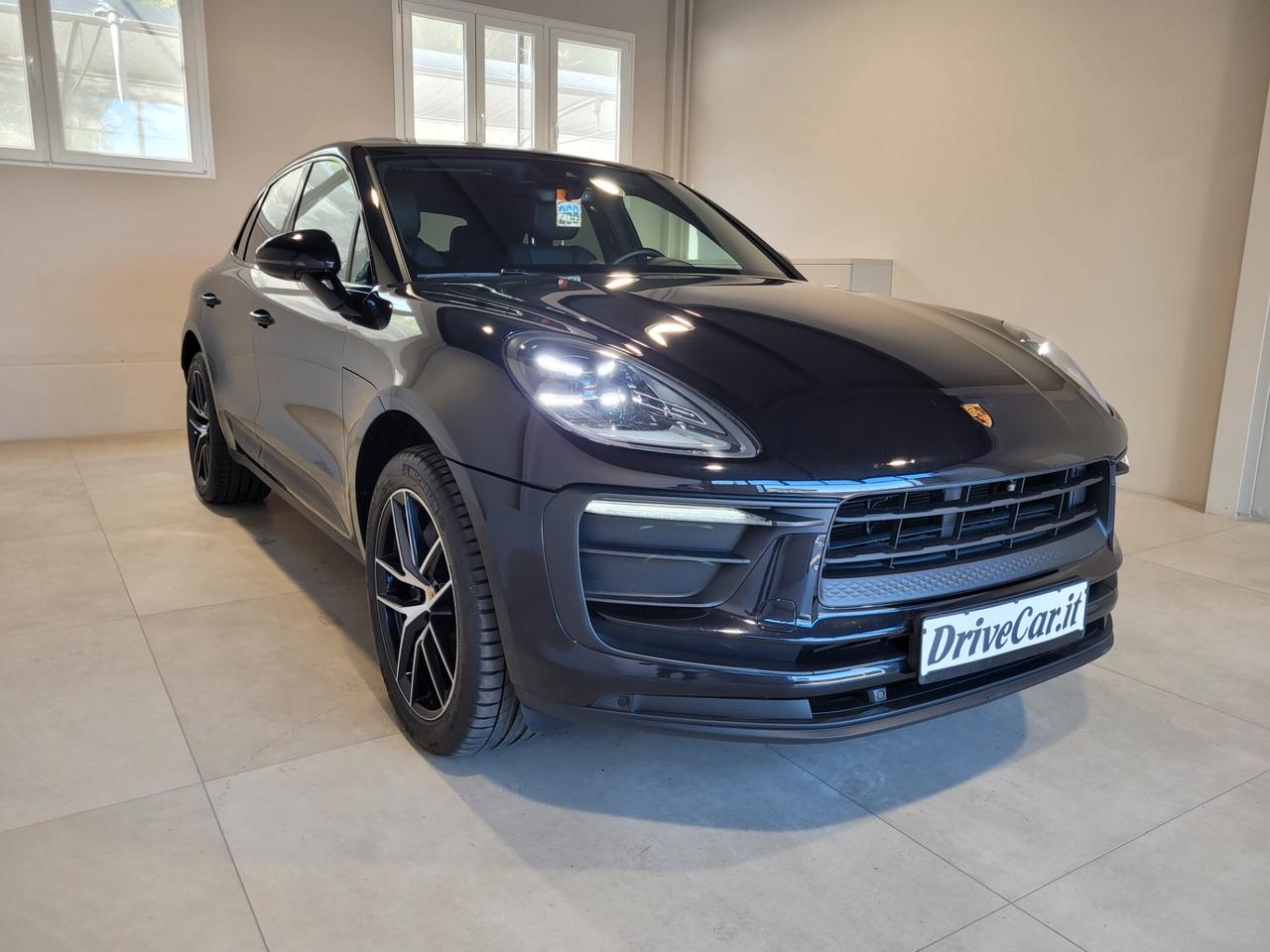 Porsche Macan 2.0 265CV PDK TETTO APRIBILE CARPLAY CRUISE C.20"
