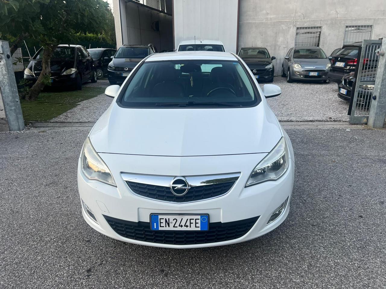 Opel Astra 1.7 CDTI 110CV 5 porte Elective