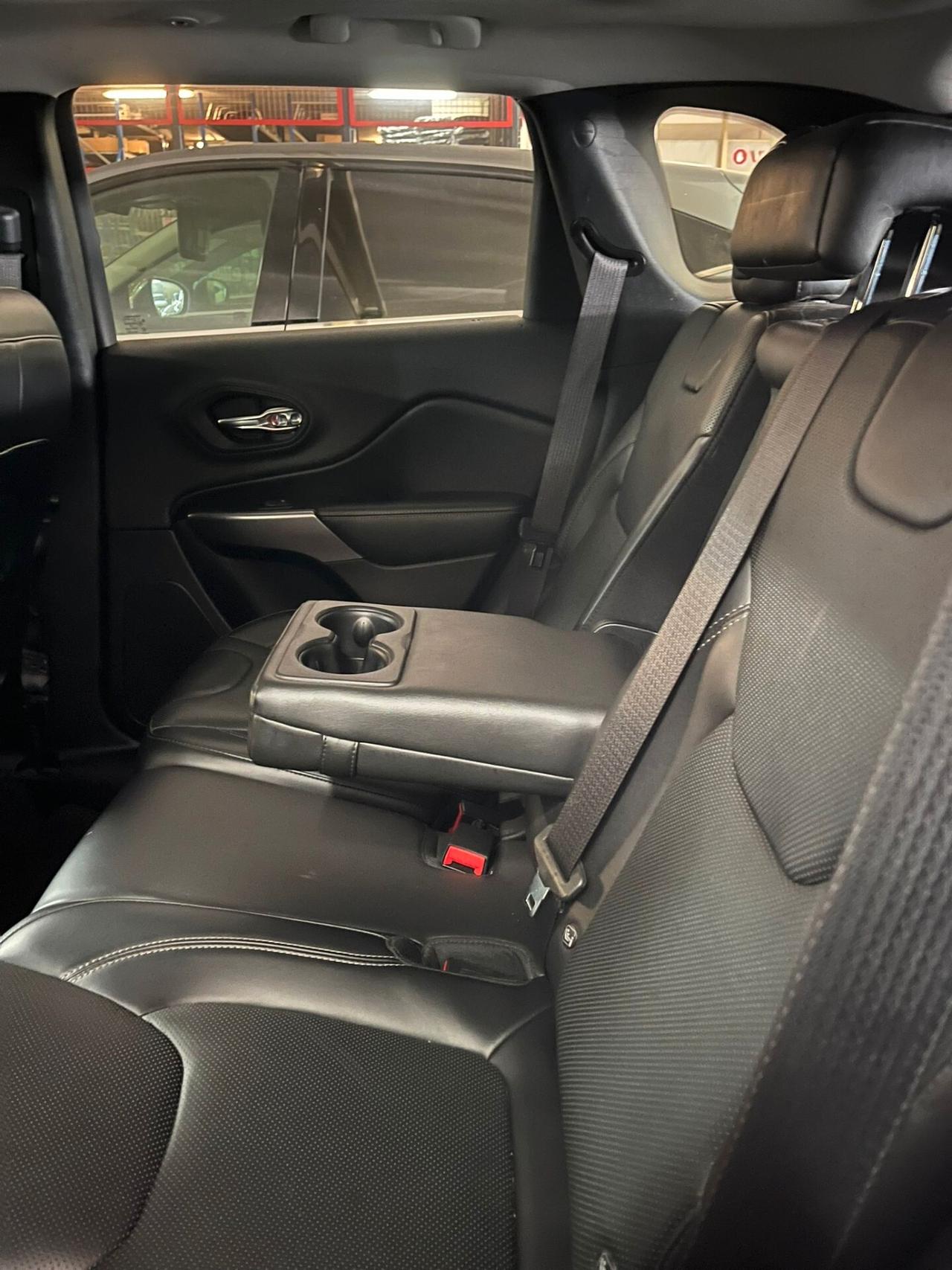 Jeep Cherokee 2.2 Mjt II 4WD Active Drive I Overland