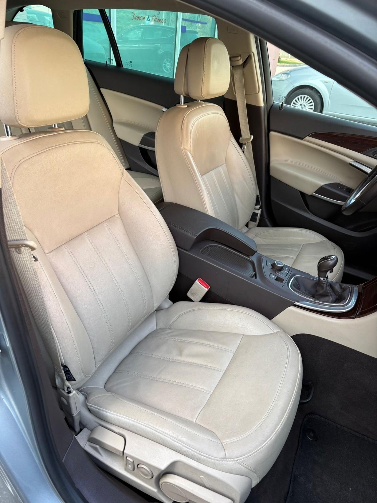 Opel Insignia 2.0 Turbo Sports Tourer Cosmo