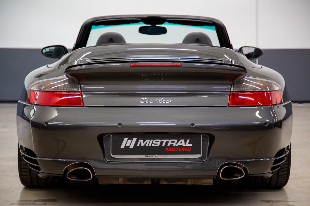 Porsche 911 Turbo cat Cabriolet
