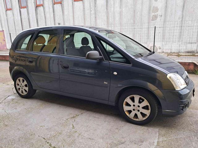 OPEL Meriva 1.4 16V Club ok neopatentati