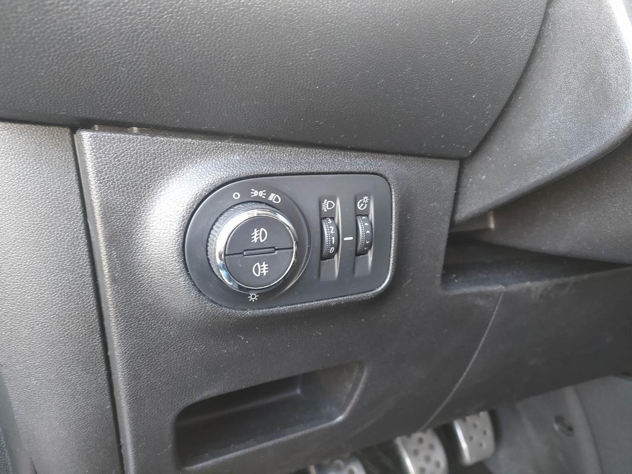 Opel Corsa Cosmo 1.3 CDTI #7875