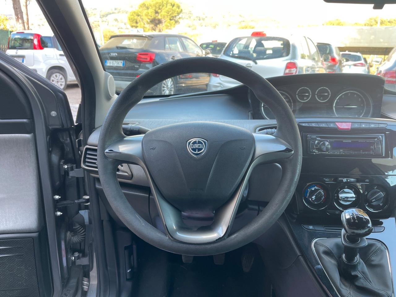 Lancia Ypsilon 0.9 TwinAir 85 CV 5 porte Metano Ecochic Gold NEO PATENTATO