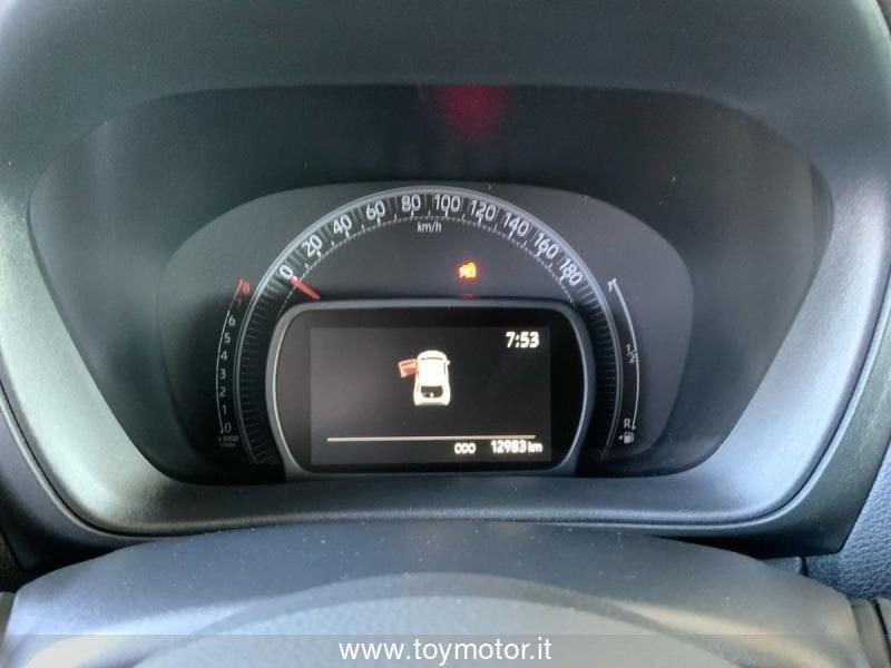Toyota Aygo X 1.0 VVT-i 72 CV 5 porte Lounge S-CVT