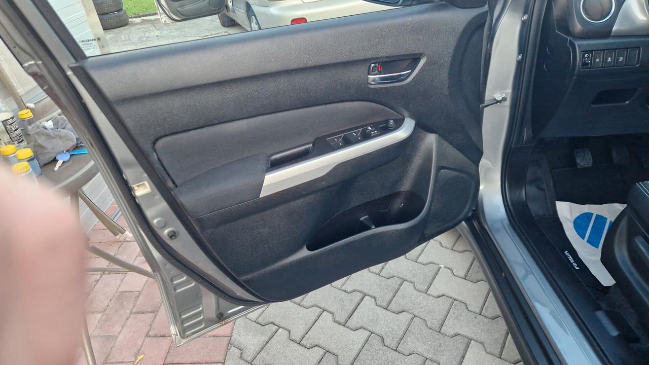 Suzuki Vitara 1.6D perfetta e garantita 12 mesi