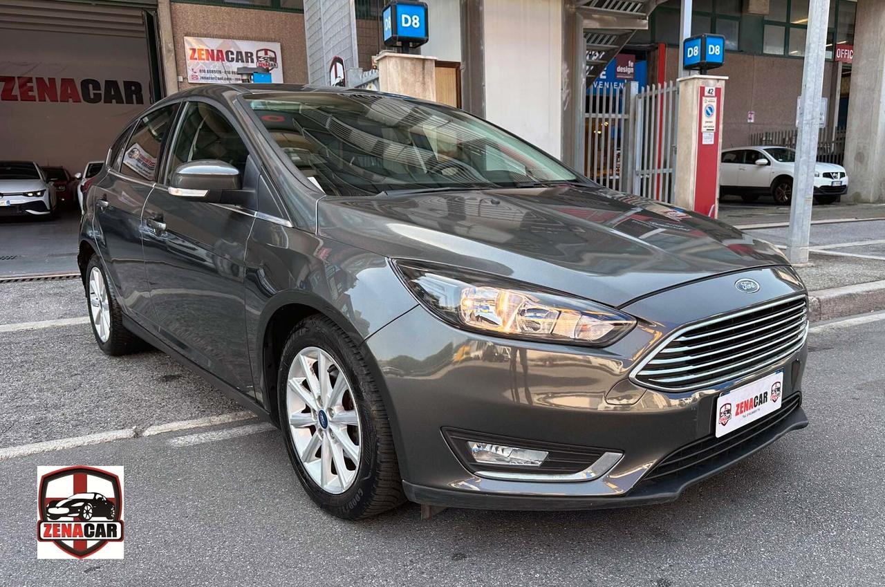 Ford Focus 1.5 TDCi 120 CV Navigatore Cruise control 4 Vetri elettrici
