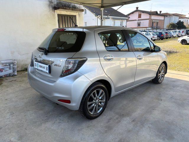TOYOTA Yaris 1.0 5 porte Lounge OK NEOPATENTATI KM CERTIFIICATI