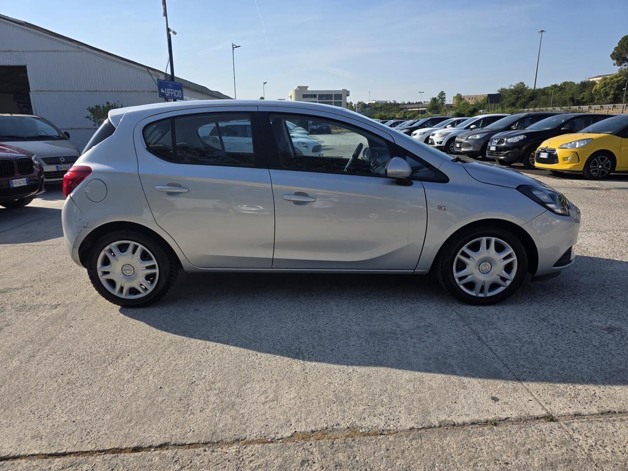 Opel Corsa 1.2 5 porte Advance