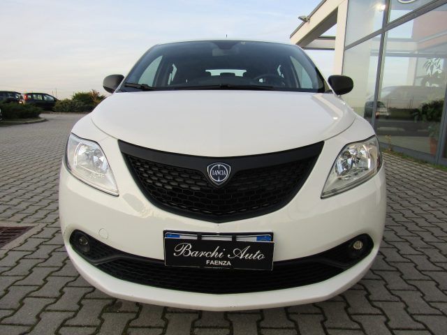 LANCIA Ypsilon 1.2 69 CV 5 porte GPL Ecochic Gold NEOPATENTATO