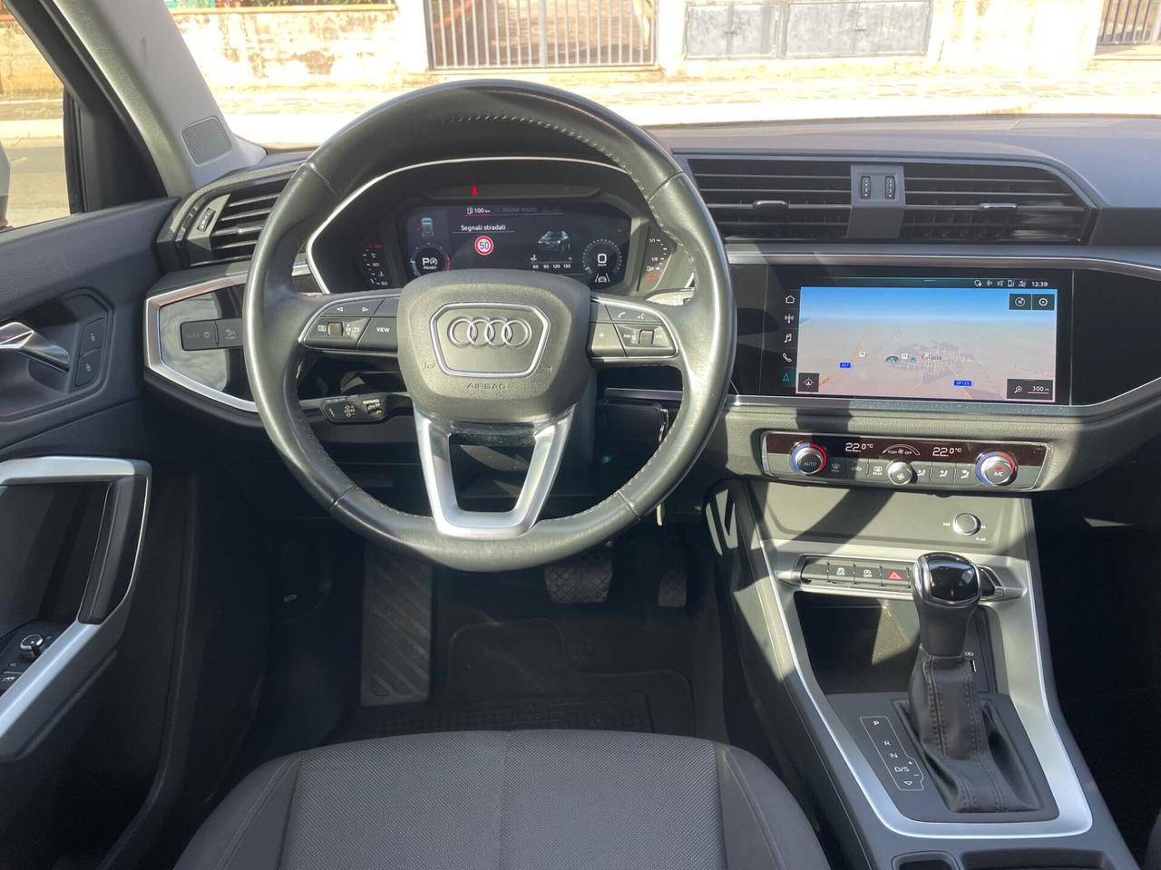 Audi Q3 35 TDI S tronic Business Advanced