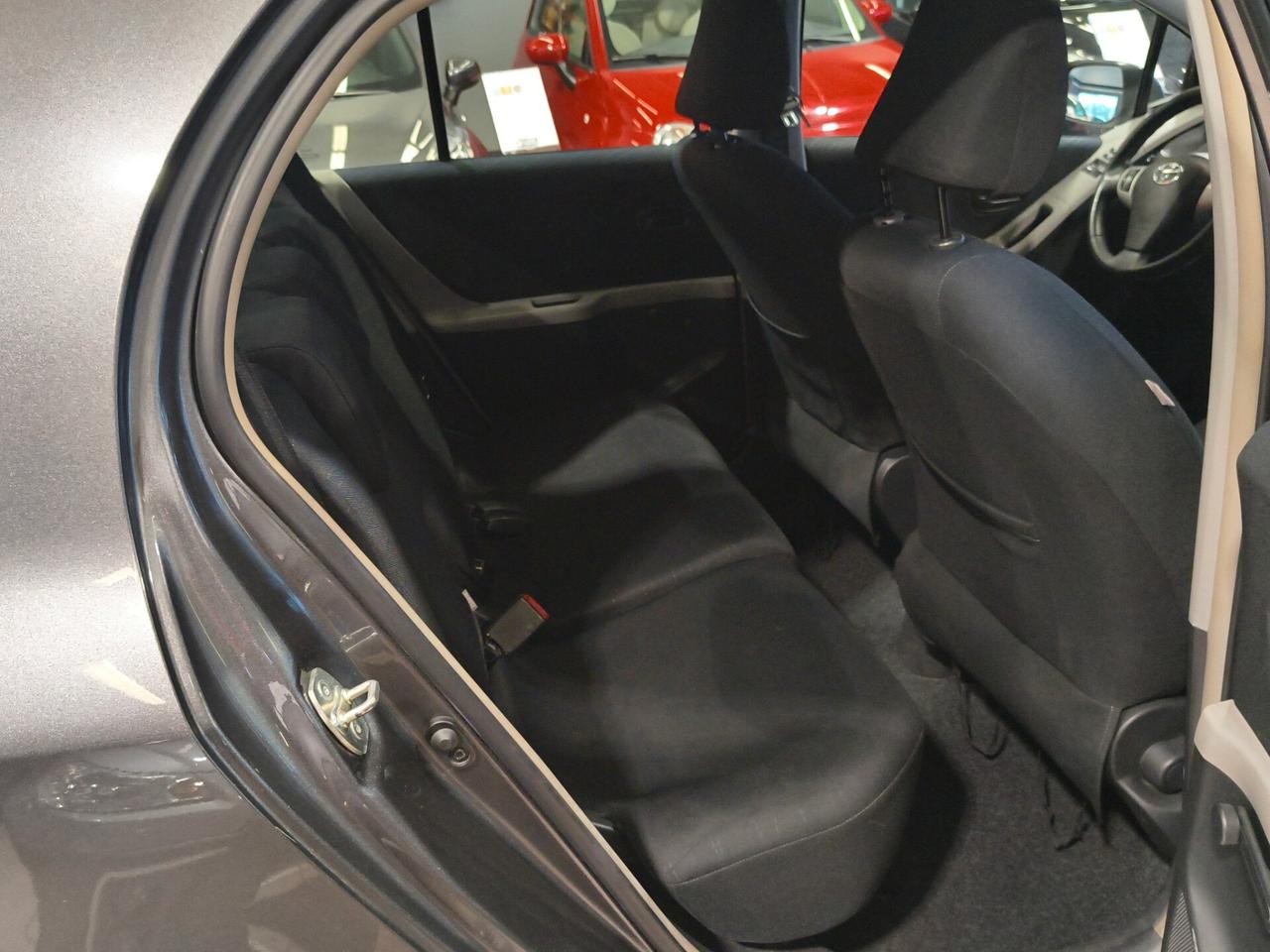 Toyota Yaris 1.0 5 porte Sol solo 79.000km