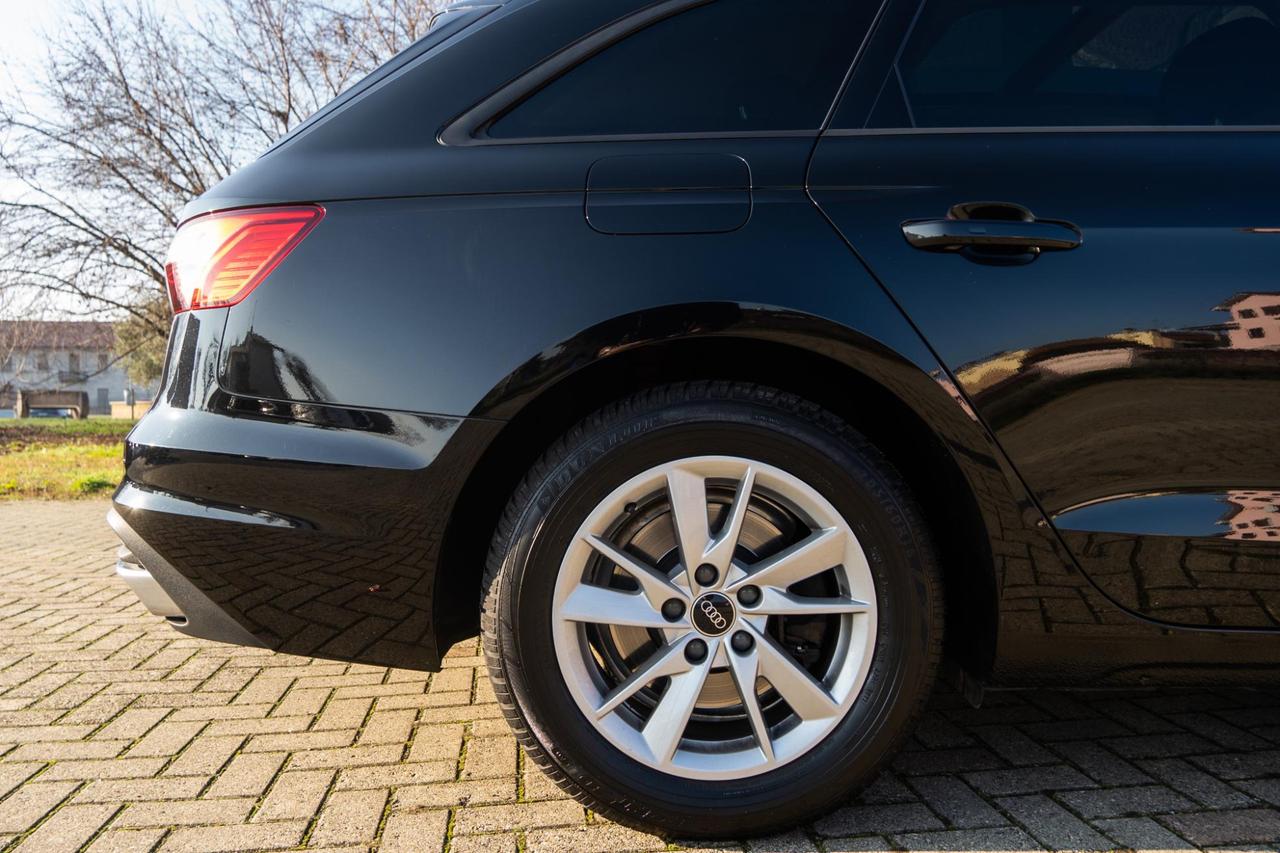 Audi A4 Avant 35 TDI Hybrid 163CV S Tronic MHEV - 2024