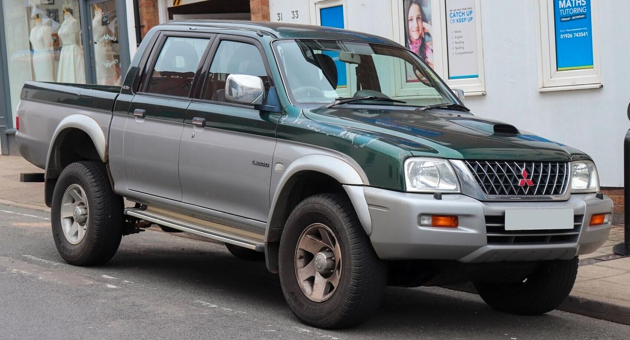 Nissan Navara 2.3 dCi 4WD Double Cab N-Connecta