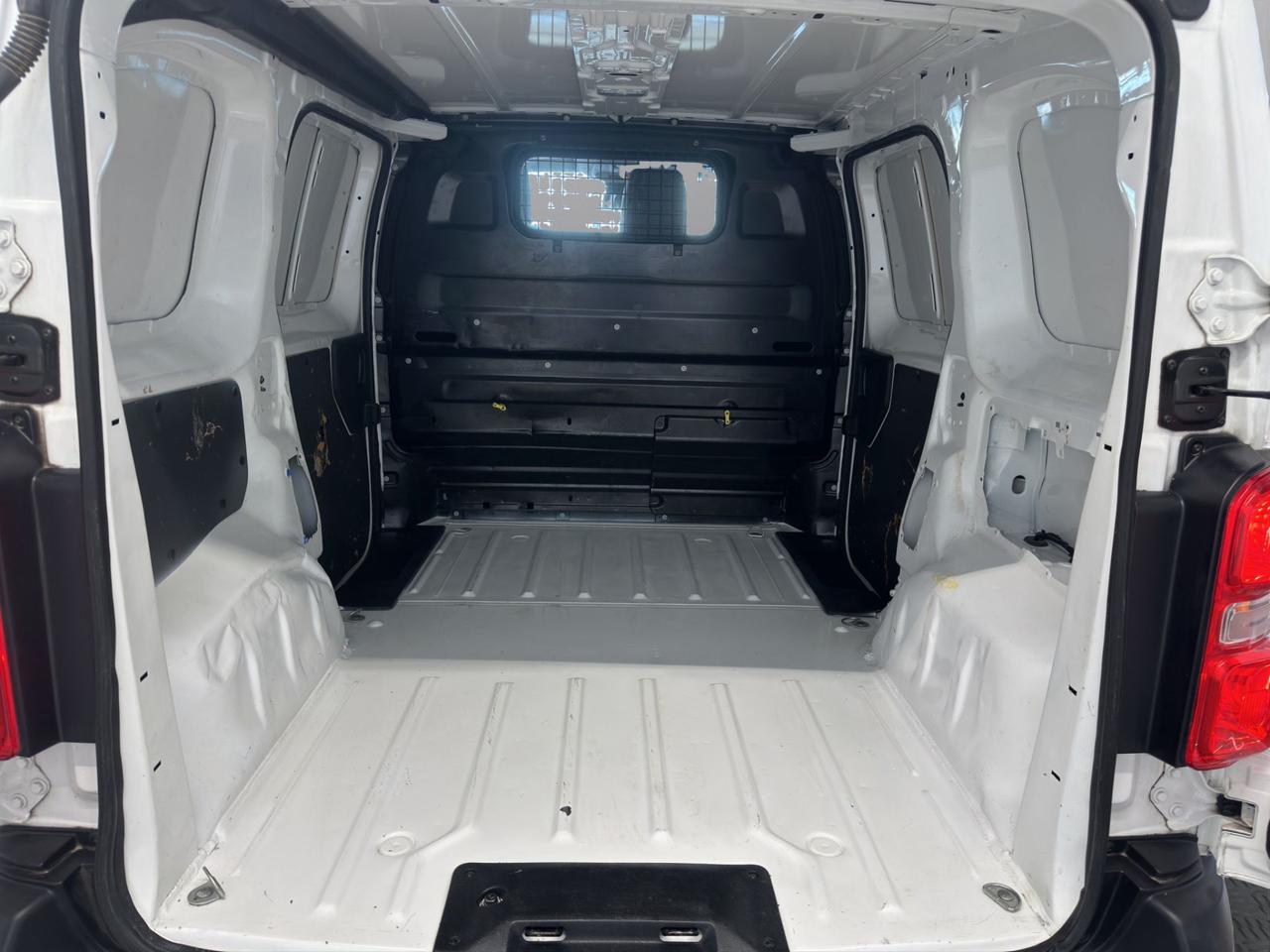Toyota Proace 1.5d 120cv S&S 10q L0 D Comfort