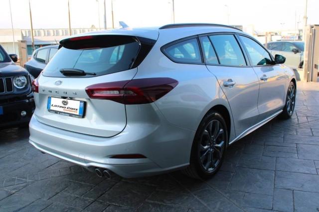 Ford Focus Wagon 1.5 ecoblue ST-Line 115cv AUTO con Navi e CarPlay