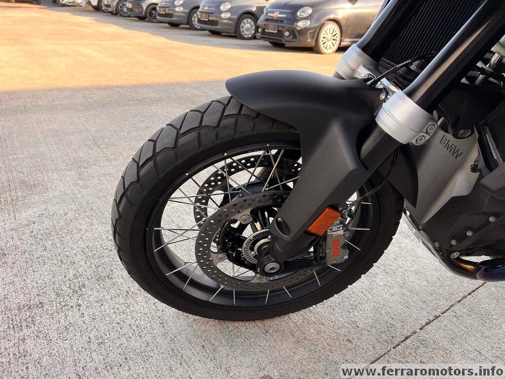 Bmw R 1300 GS triple black a 219 euro al mese senza anticipo