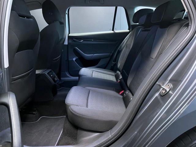 SKODA Octavia 2.0 TDI EVO SCR Wagon Executive