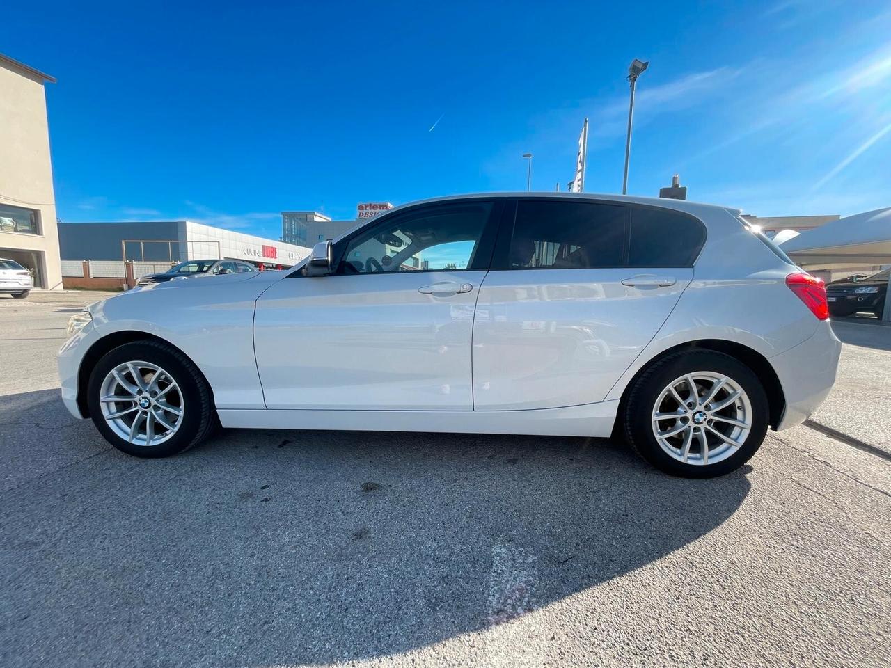 Bmw 116 116d 5p. Advantage