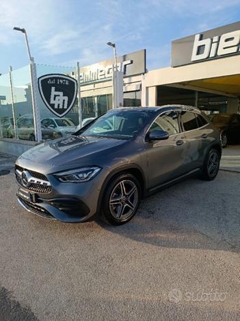 MERCEDES-BENZ GLA 200 d Automatic Premium AMG