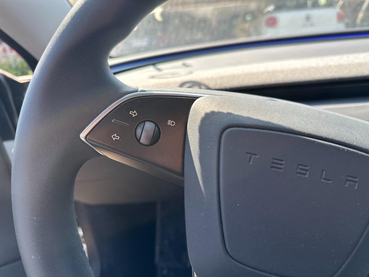TESLA Model 3 - Model 3 Long Range Dual Motor awd