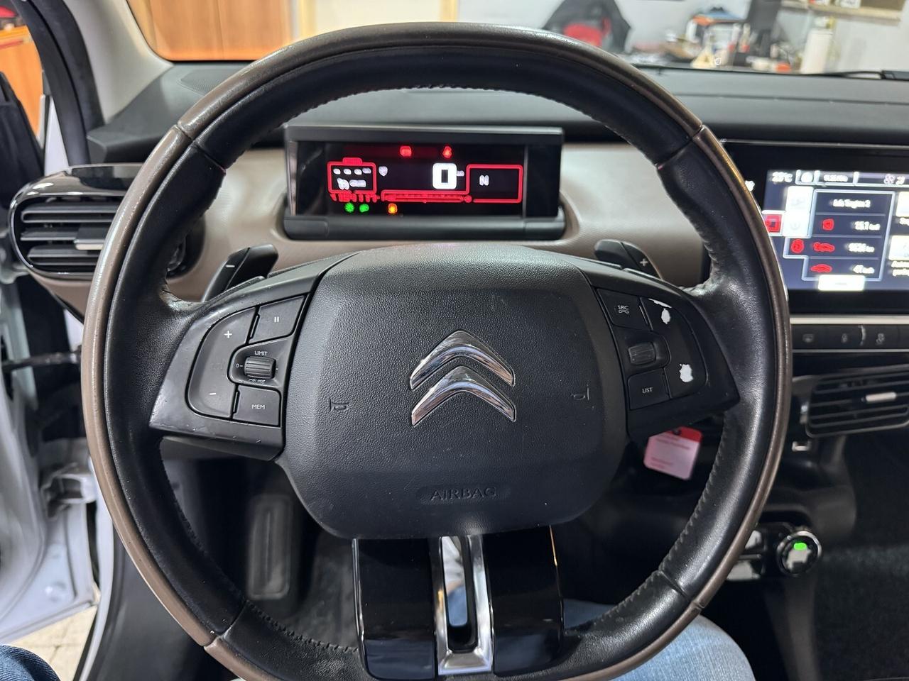 Citroen C4 cactus 1.2 Autom. cv. Tetto-Navigat.