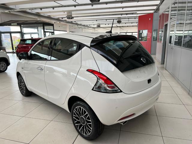 LANCIA Ypsilon 1.2 69 CV 5 porte GPL Ecochic Anche Altri Colori