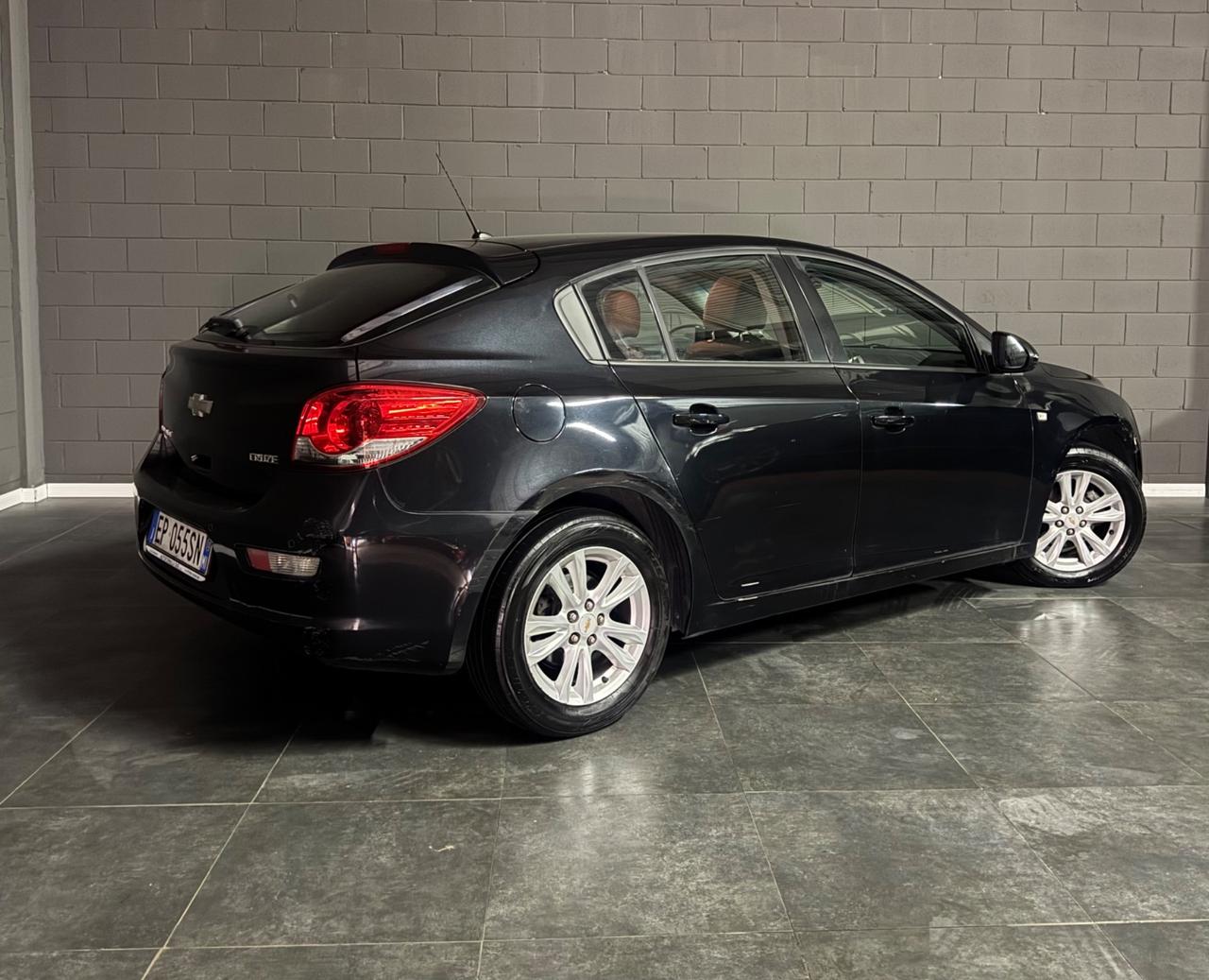 Chevrolet Cruze 1.8 5 porte LT GPL