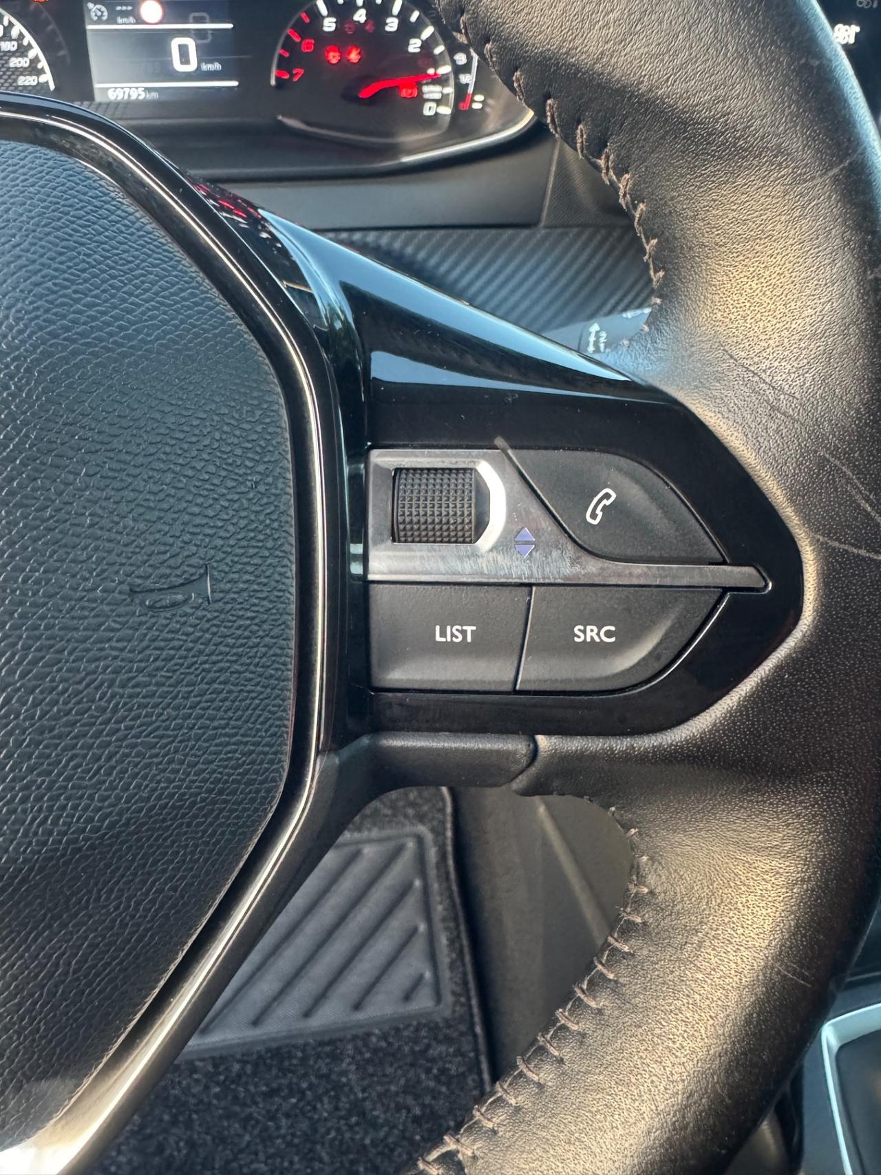 Peugeot 208 1.2 UNICO PROPRIETARIO