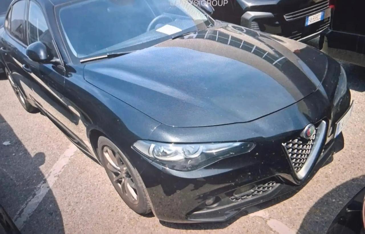 Alfa Romeo Giulia 2.2 Turbodiesel 180 CV Super