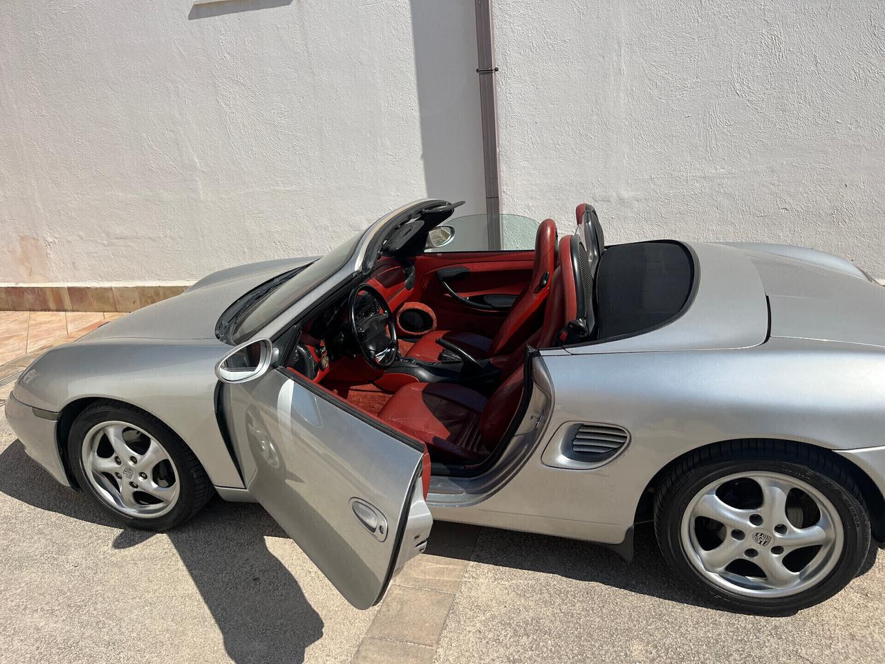 Porsche Boxster 2.5i 24V cat