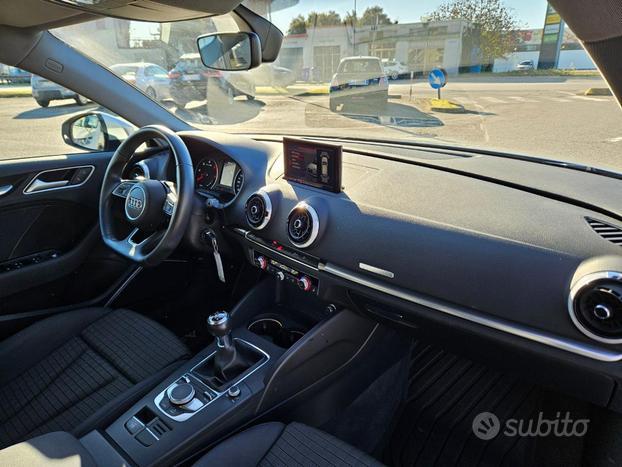 AUDI A3 SPB 30 TDI Sport/pari al nuovo